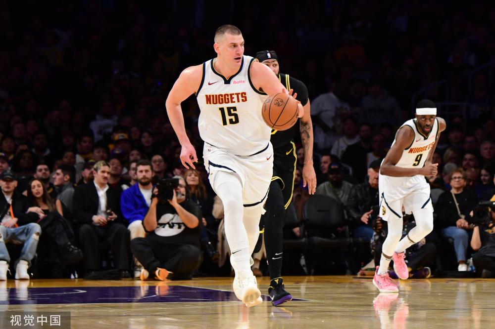 执教前景展 执教前景展